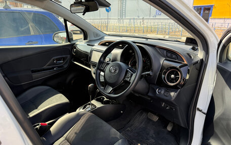Toyota Vitz, 2019 год, 1 300 000 рублей, 11 фотография
