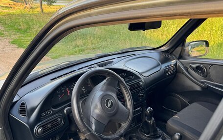 Chevrolet Niva I рестайлинг, 2009 год, 445 000 рублей, 2 фотография
