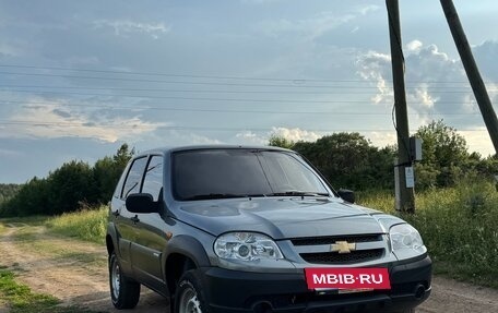 Chevrolet Niva I рестайлинг, 2009 год, 445 000 рублей, 8 фотография