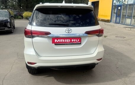Toyota Fortuner II, 2022 год, 4 500 000 рублей, 4 фотография