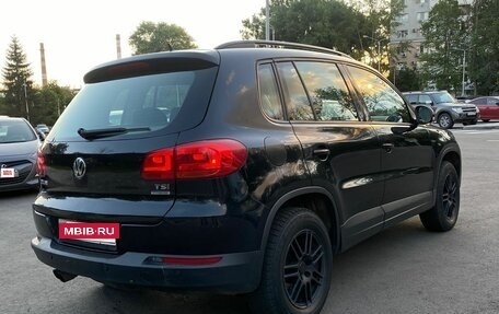 Volkswagen Tiguan I, 2011 год, 835 000 рублей, 5 фотография