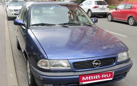 Opel Astra F, 1996 год, 200 000 рублей, 3 фотография