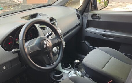Mitsubishi Colt VI рестайлинг, 2006 год, 350 000 рублей, 7 фотография
