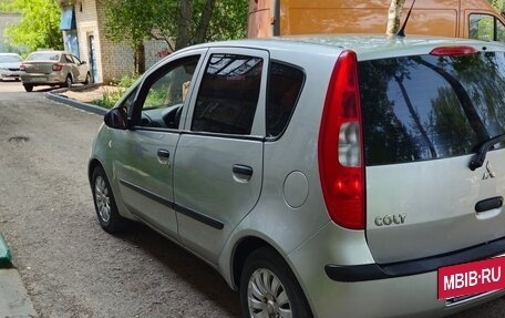 Mitsubishi Colt VI рестайлинг, 2006 год, 350 000 рублей, 3 фотография