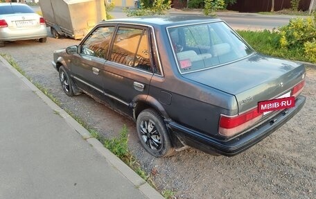 Mazda 323, 1988 год, 95 000 рублей, 4 фотография