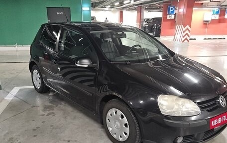 Volkswagen Golf V, 2005 год, 550 000 рублей, 3 фотография
