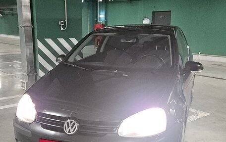 Volkswagen Golf V, 2005 год, 550 000 рублей, 32 фотография