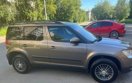 Skoda Yeti I рестайлинг, 2013 год, 900 000 рублей, 11 фотография