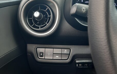 KIA K3, 2019 год, 1 850 000 рублей, 13 фотография