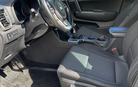 KIA Sportage IV рестайлинг, 2019 год, 2 000 000 рублей, 20 фотография