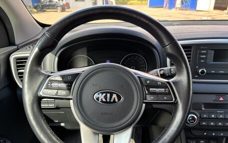 KIA Sportage IV рестайлинг, 2019 год, 2 000 000 рублей, 23 фотография