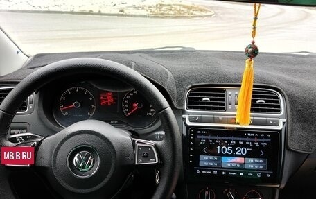 Volkswagen Polo VI (EU Market), 2011 год, 650 000 рублей, 4 фотография