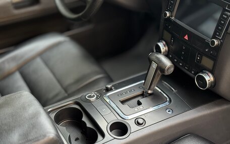 Volkswagen Touareg III, 2006 год, 790 000 рублей, 17 фотография