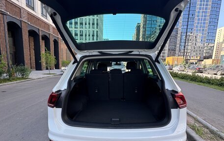 Volkswagen Tiguan II, 2017 год, 2 300 000 рублей, 8 фотография