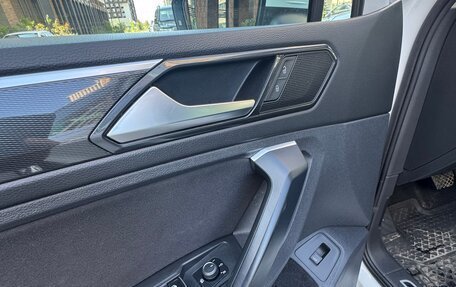 Volkswagen Tiguan II, 2017 год, 2 300 000 рублей, 7 фотография