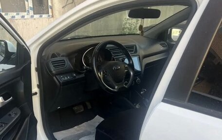 KIA Rio III рестайлинг, 2016 год, 915 000 рублей, 3 фотография
