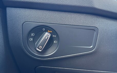 Volkswagen Tiguan II, 2017 год, 2 300 000 рублей, 12 фотография
