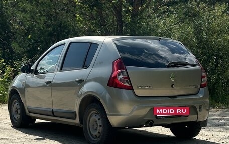 Renault Logan I, 2010 год, 370 000 рублей, 5 фотография