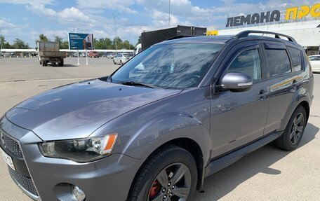 Mitsubishi Outlander III рестайлинг 3, 2011 год, 1 140 000 рублей, 2 фотография