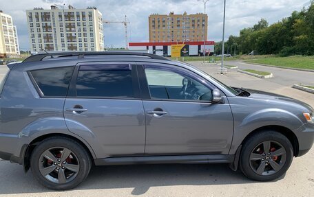 Mitsubishi Outlander III рестайлинг 3, 2011 год, 1 140 000 рублей, 7 фотография