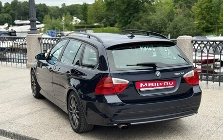 BMW 3 серия, 2006 год, 1 200 000 рублей, 8 фотография