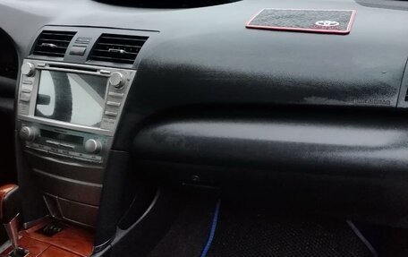 Toyota Camry, 2008 год, 800 000 рублей, 11 фотография