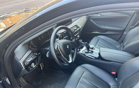 BMW 5 серия, 2018 год, 2 690 000 рублей, 7 фотография