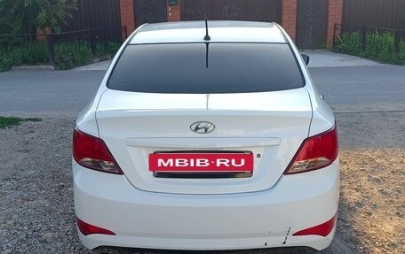 Hyundai Solaris II рестайлинг, 2016 год, 800 000 рублей, 6 фотография
