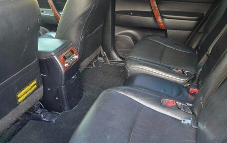 Toyota Highlander III, 2011 год, 2 250 000 рублей, 7 фотография