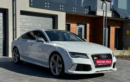 Audi RS 7, 2014 год, 3 990 000 рублей, 10 фотография