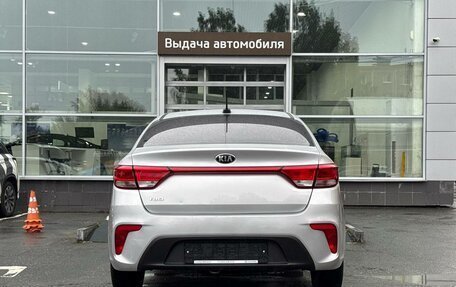 KIA Rio IV, 2019 год, 1 385 000 рублей, 4 фотография