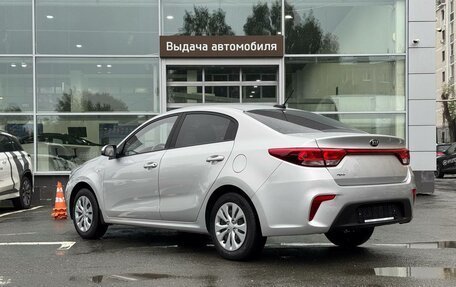 KIA Rio IV, 2019 год, 1 385 000 рублей, 3 фотография