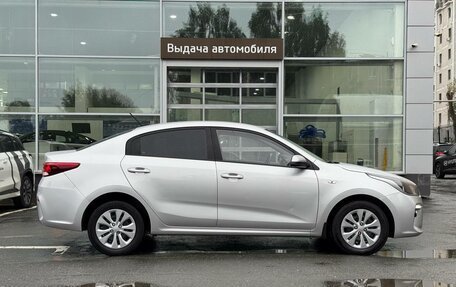 KIA Rio IV, 2019 год, 1 385 000 рублей, 6 фотография