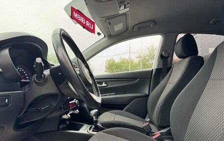 KIA Rio IV, 2019 год, 1 385 000 рублей, 10 фотография