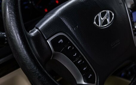 Hyundai Santa Fe III рестайлинг, 2011 год, 1 500 000 рублей, 17 фотография
