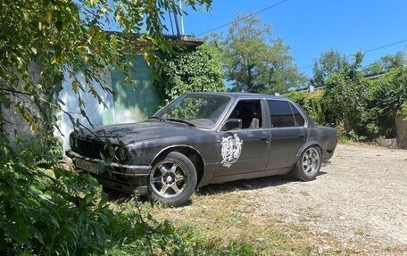 BMW 3 серия, 1985 год, 385 000 рублей, 5 фотография