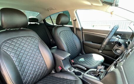 Hyundai Elantra VI рестайлинг, 2017 год, 1 500 000 рублей, 14 фотография