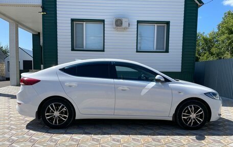 Hyundai Elantra VI рестайлинг, 2017 год, 1 500 000 рублей, 17 фотография