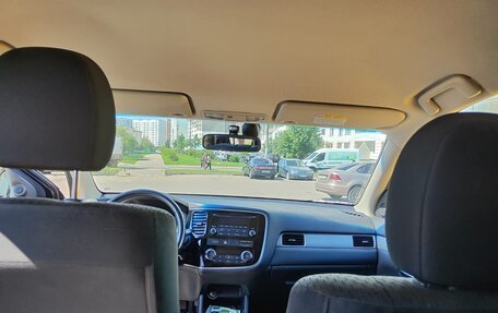 Mitsubishi Outlander III рестайлинг 3, 2012 год, 1 230 000 рублей, 3 фотография