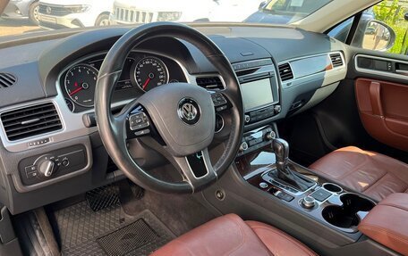 Volkswagen Touareg III, 2015 год, 2 875 800 рублей, 5 фотография