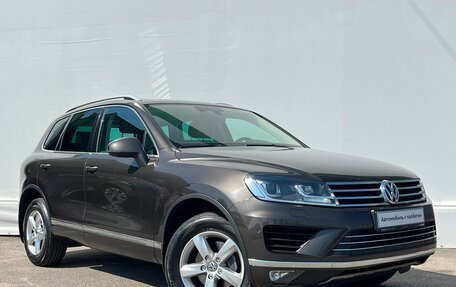 Volkswagen Touareg III, 2015 год, 2 875 800 рублей, 3 фотография