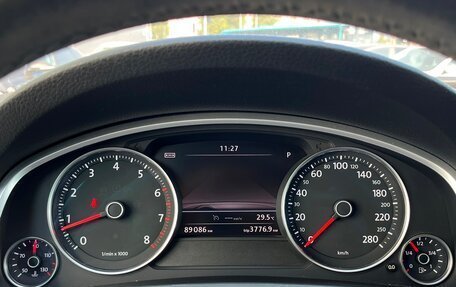 Volkswagen Touareg III, 2015 год, 2 875 800 рублей, 30 фотография
