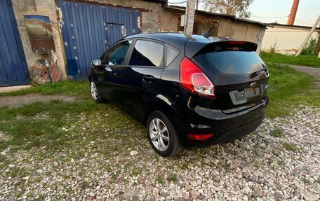 Ford Fiesta, 2017 год, 990 000 рублей, 3 фотография