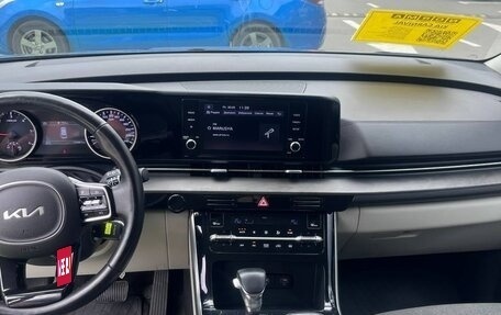 KIA Carnival, 2021 год, 2 990 000 рублей, 17 фотография