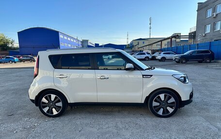 KIA Soul II рестайлинг, 2018 год, 1 619 000 рублей, 4 фотография