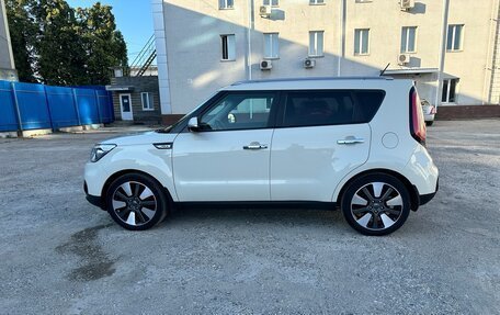 KIA Soul II рестайлинг, 2018 год, 1 619 000 рублей, 8 фотография