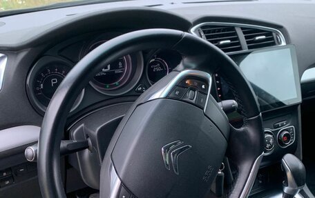 Citroen C4 II рестайлинг, 2016 год, 900 000 рублей, 16 фотография
