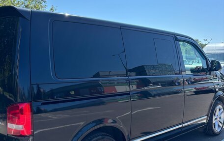 Volkswagen Multivan T5, 2011 год, 2 300 000 рублей, 2 фотография
