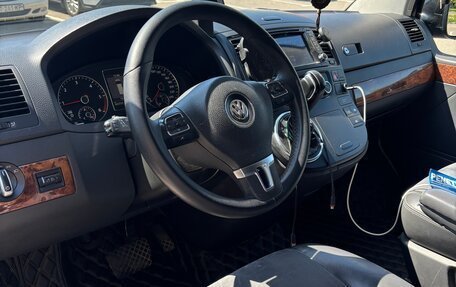 Volkswagen Multivan T5, 2011 год, 2 300 000 рублей, 8 фотография