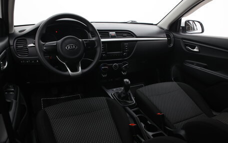 KIA Rio IV, 2018 год, 1 249 000 рублей, 15 фотография